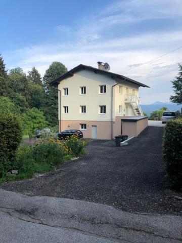 Velden View Ferienwohnung Mit Grosser Sonnenterrasse Und See- Und Karawankenblick Velden am Wörthersee Eksteriør bilde